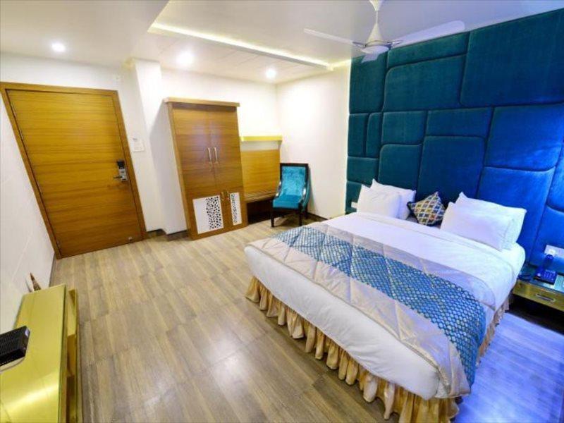 Hotel Mk Vivanta Gwalior Exterior foto